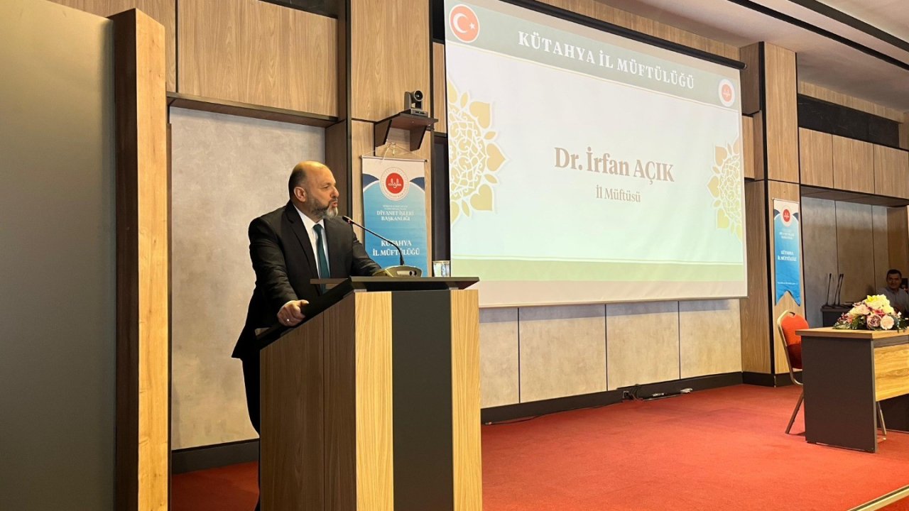 Yaz Kur’an Kursları öncesi din görevlilerine hizmet içi eğitim semineri