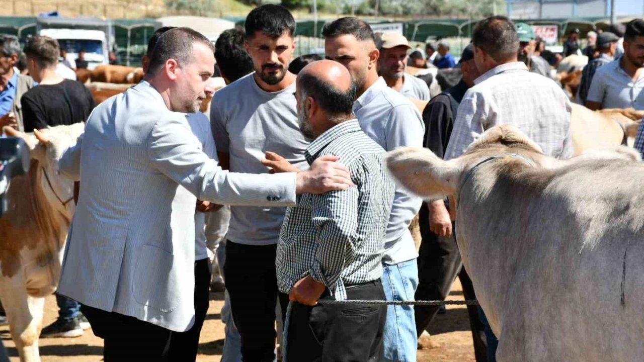 Karademir:  "Bayram, dayanışmanın gücüyle Malatya’da yeniden hissedilecek"