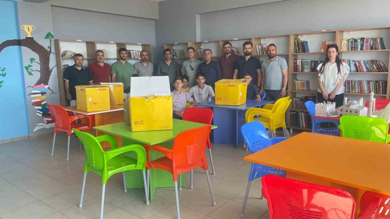 Kardeş köy okuluna kütüphane desteği