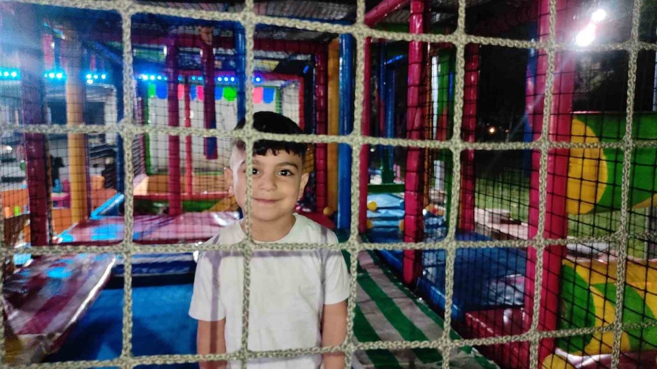 Şehit emanetleri lunaparkta bayram coşkusu yaşadı