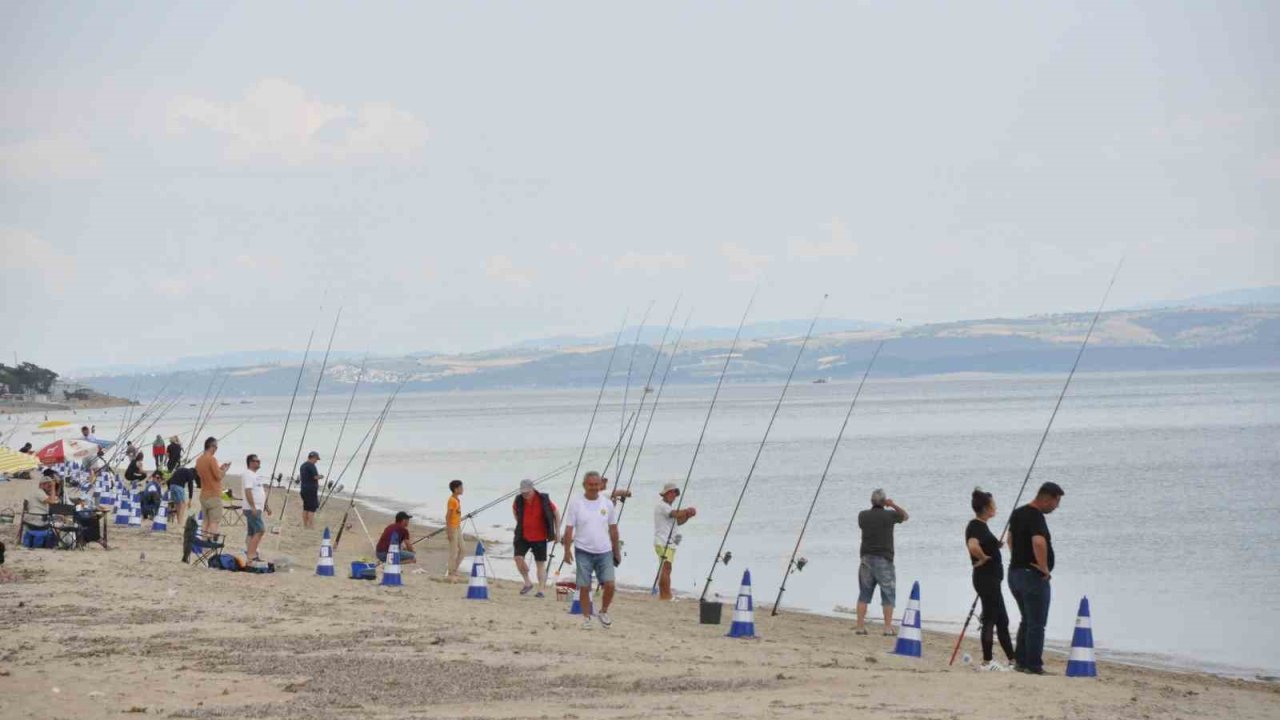 Saros Körfezi’nde Olta ile Balık Avı Yarışması yapıldı