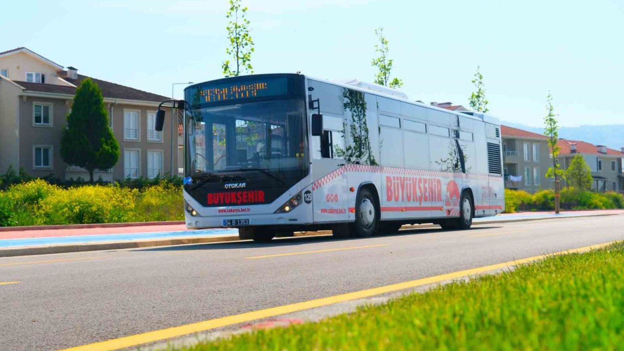 Sakarya Büyükşehir’den arefe günü mezarlıklara ücretsiz ulaşım