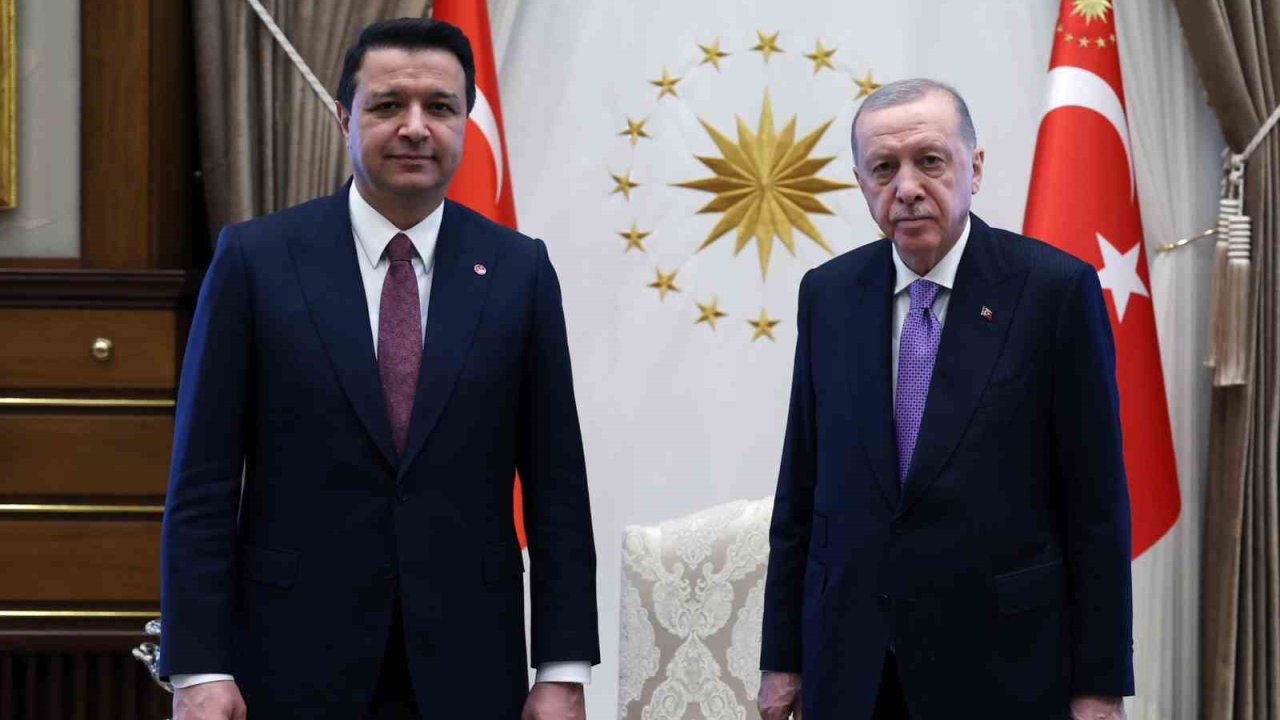 Cumhurbaşkanı Erdoğan, Saadet Partisi Genel Başkanı Arıkan ile görüştü