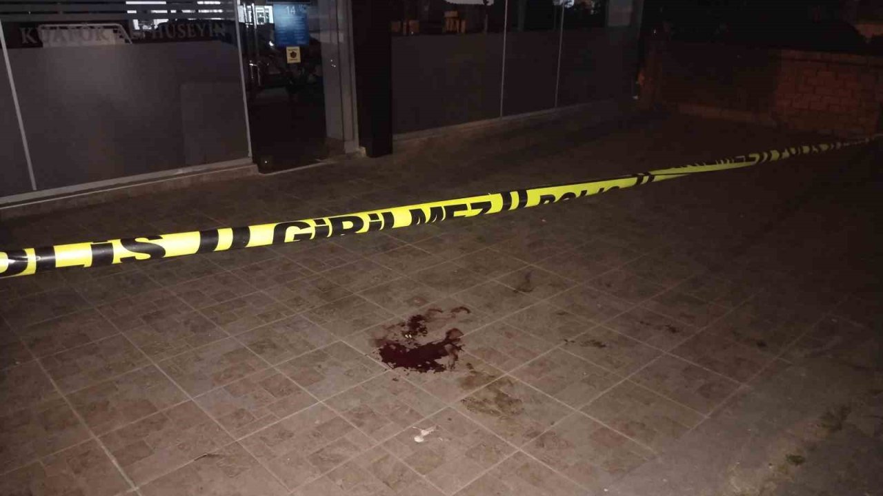 Maltepe’de binanın 3. katının camından aşağı atlayan genç kadın yaralandı