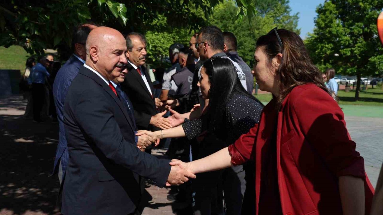 Düzce Üniversitesi bayramlaştı