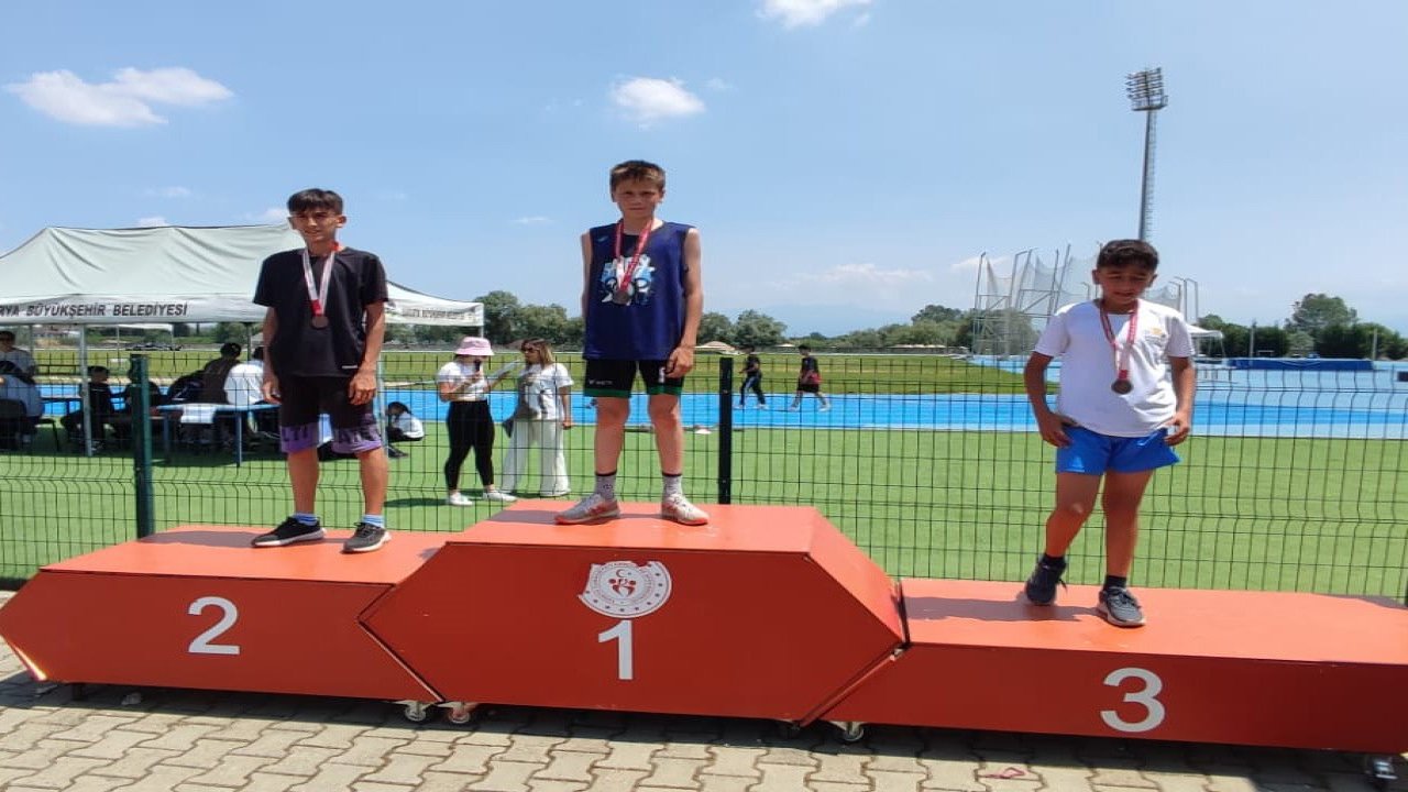 Sakarya Büyükşehir sporcularından derece ve şampiyonluklar