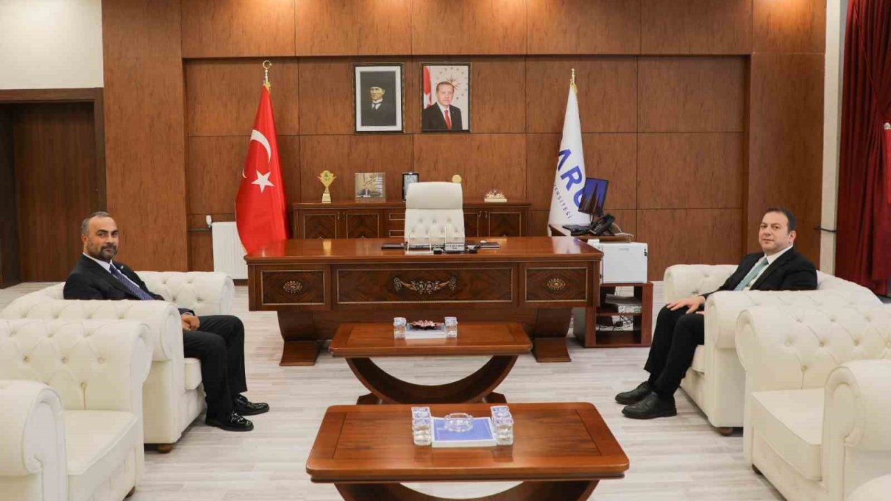 Garnizon Komutanı Şahin’den Rektör Akkaya’ya ziyaret