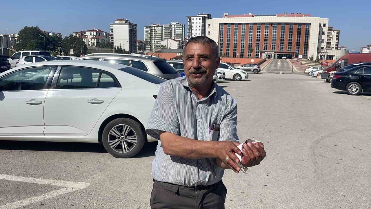 Sivas’ta acemi kasaplar hastanenin yolunu tuttu