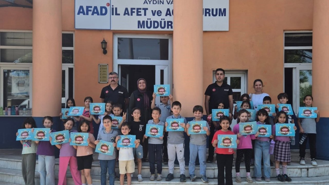 AFAD Aydın İl Müdürlüğü minik öğrencileri ağırladı