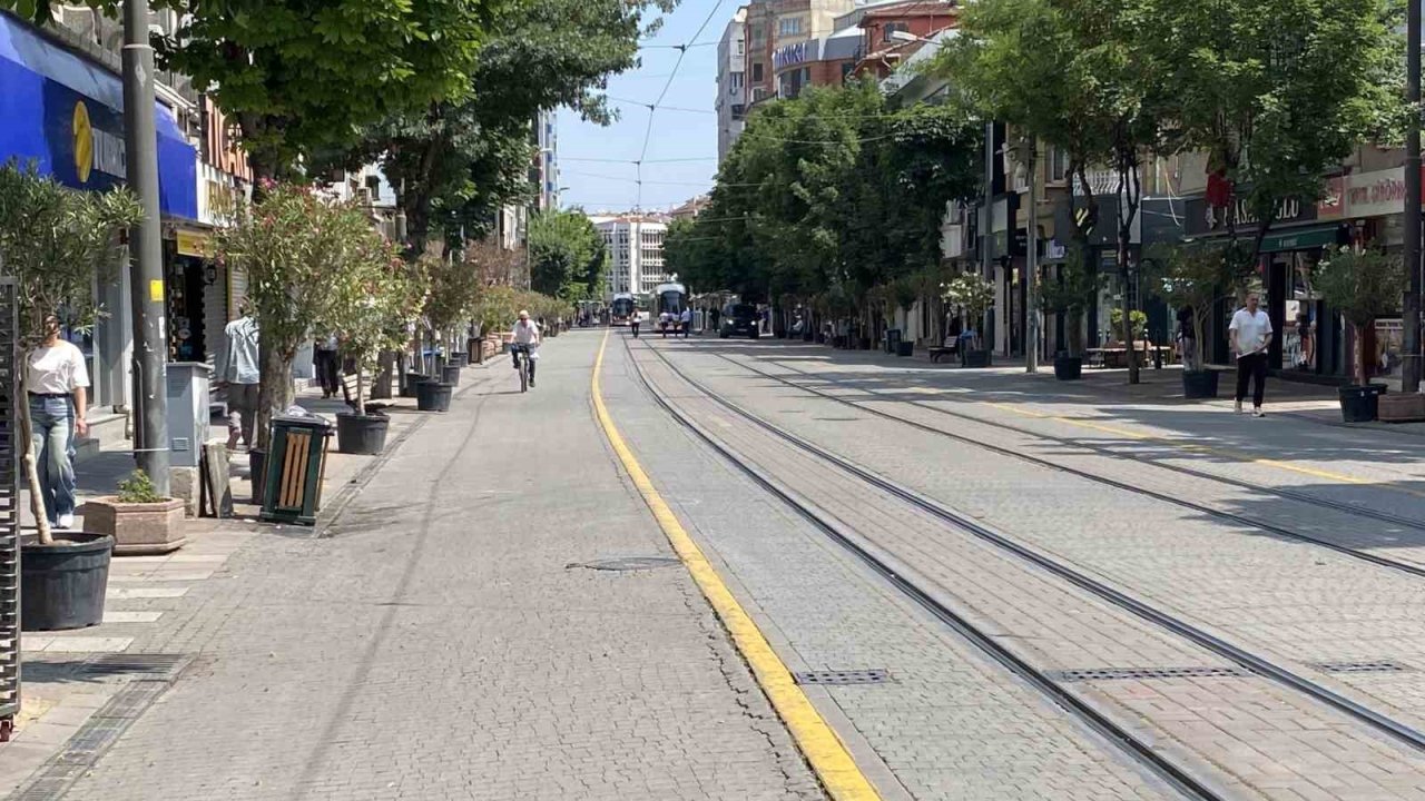 Kurban Bayramı’nın 3’üncü gününde çarşı sokakları boş kaldı