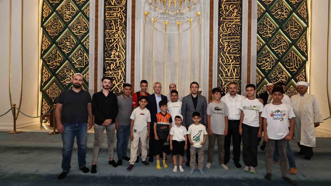 Tahmazoğlu kurban kesim alanlarını ziyaret etti