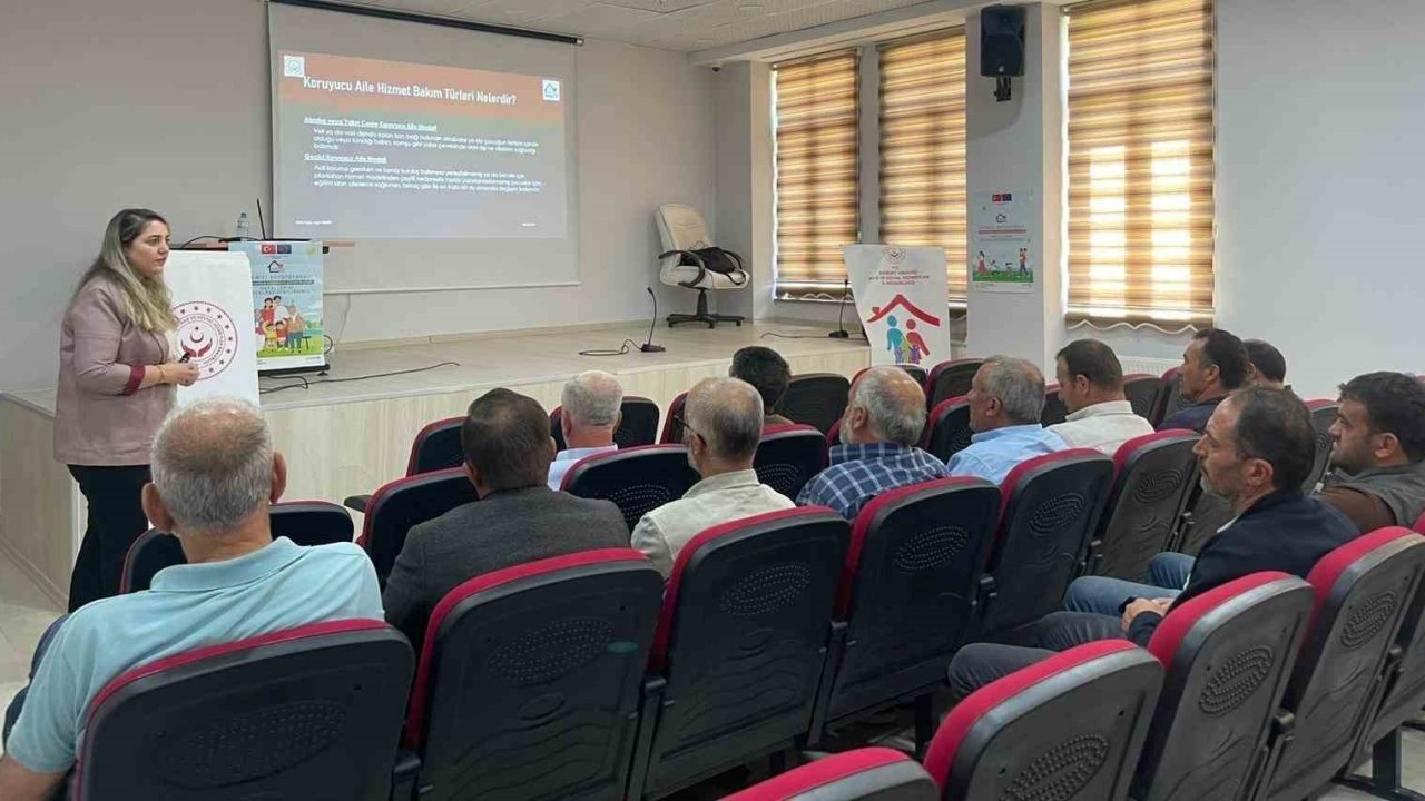 Aydıntepe’de muhtarlara farkındalık eğitimi verildi