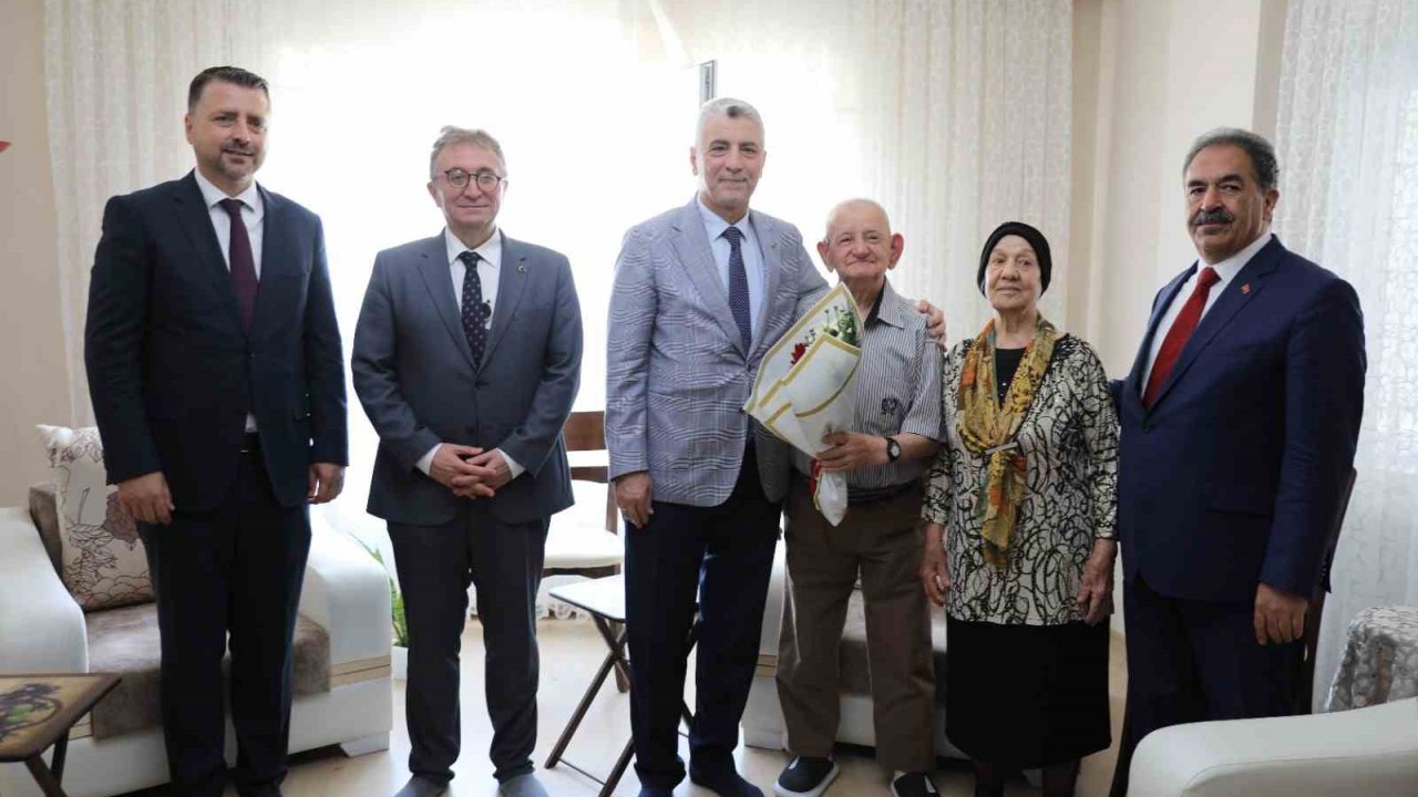 Ticaret Bakanı Bolat, Tekirdağ’da şehit ailesi ve gazileri ziyaret etti