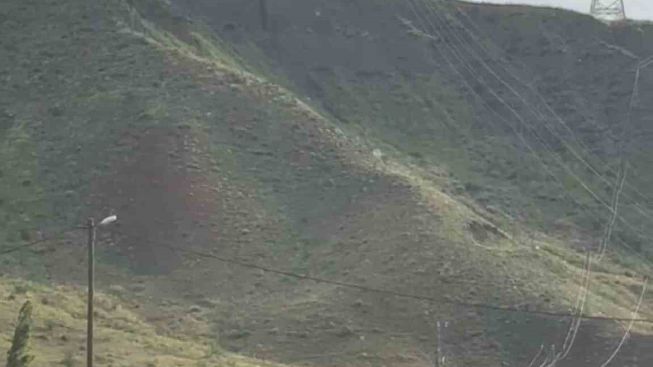 Kars’ta tır ile otomobil çarpıştı: 1 ölü, 2 yaralı