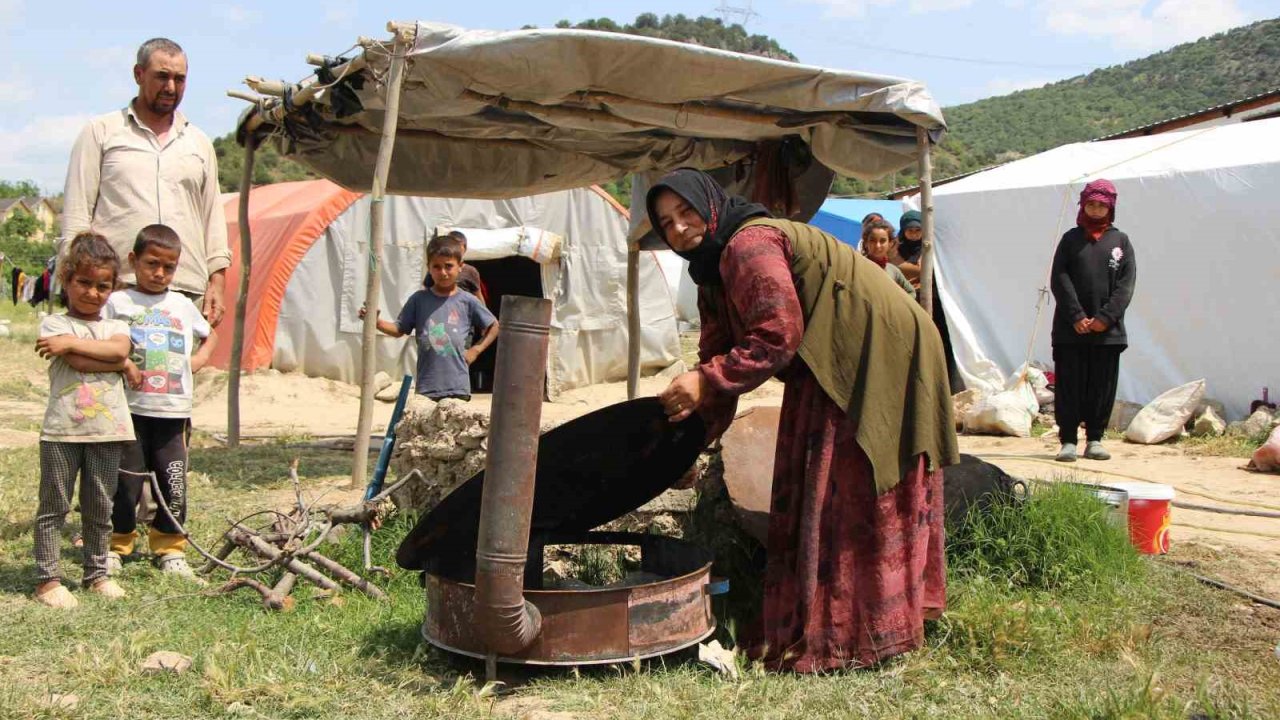 9 çocuklu tarım işçisi annenin tek isteği fırın ve çocuk parkı