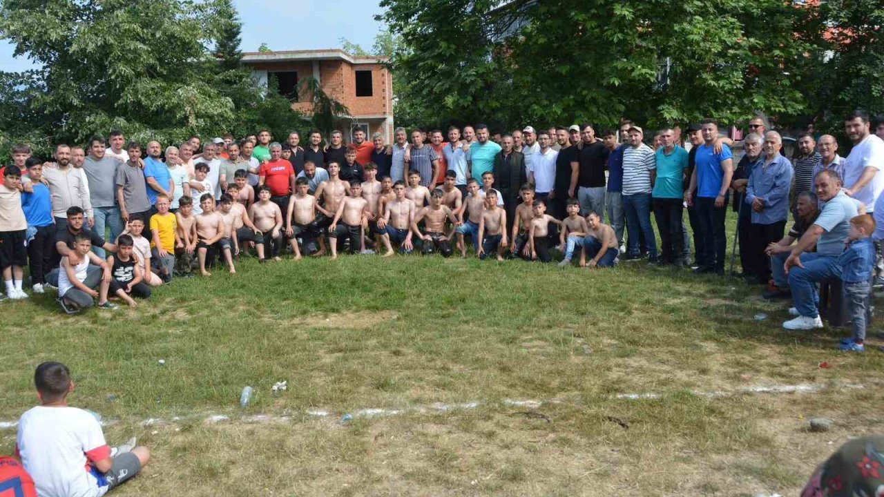 Alaplı’da ilk kez düzenlenen güreş festivali büyük ilgi gördü