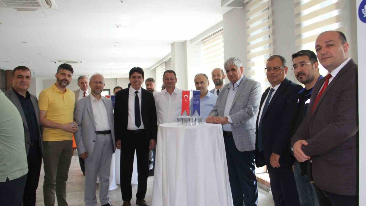 Aras Elektrik’te geleneksel bayramlaşma coşkusu