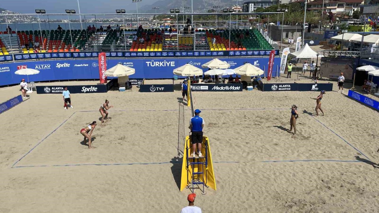 Dünya Plaj Voleybolu Pro Tur’un Alanya etabı başladı