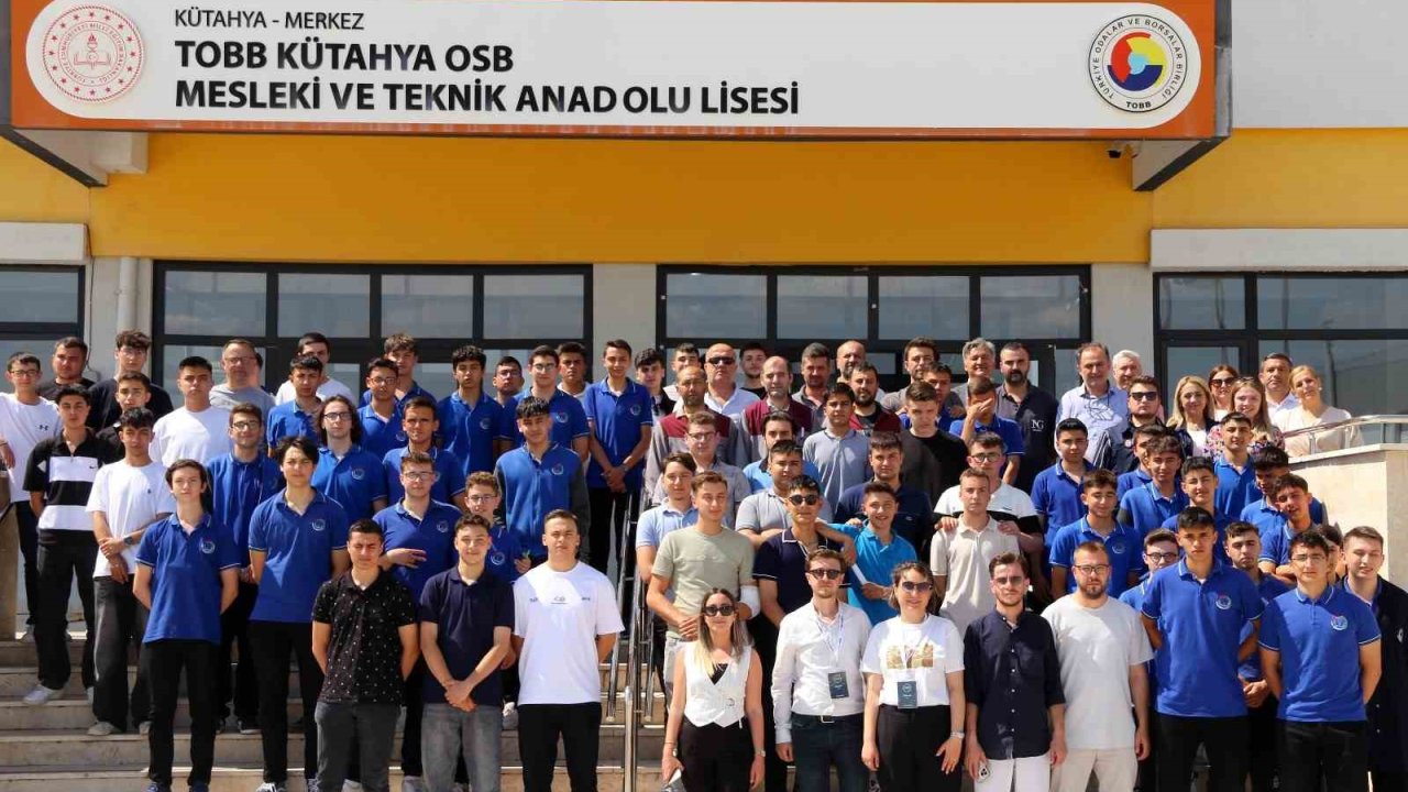 Kütahya OSB firmaları öğrencilerle buluştu