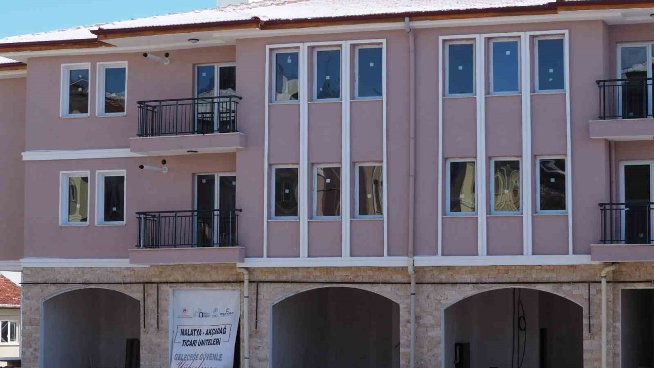 Akçadağ Çarşısı’nda teslimatlar başlıyor