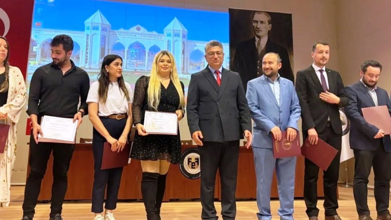 Emet MYO’da görevli akademik personele teşekkür belgesi