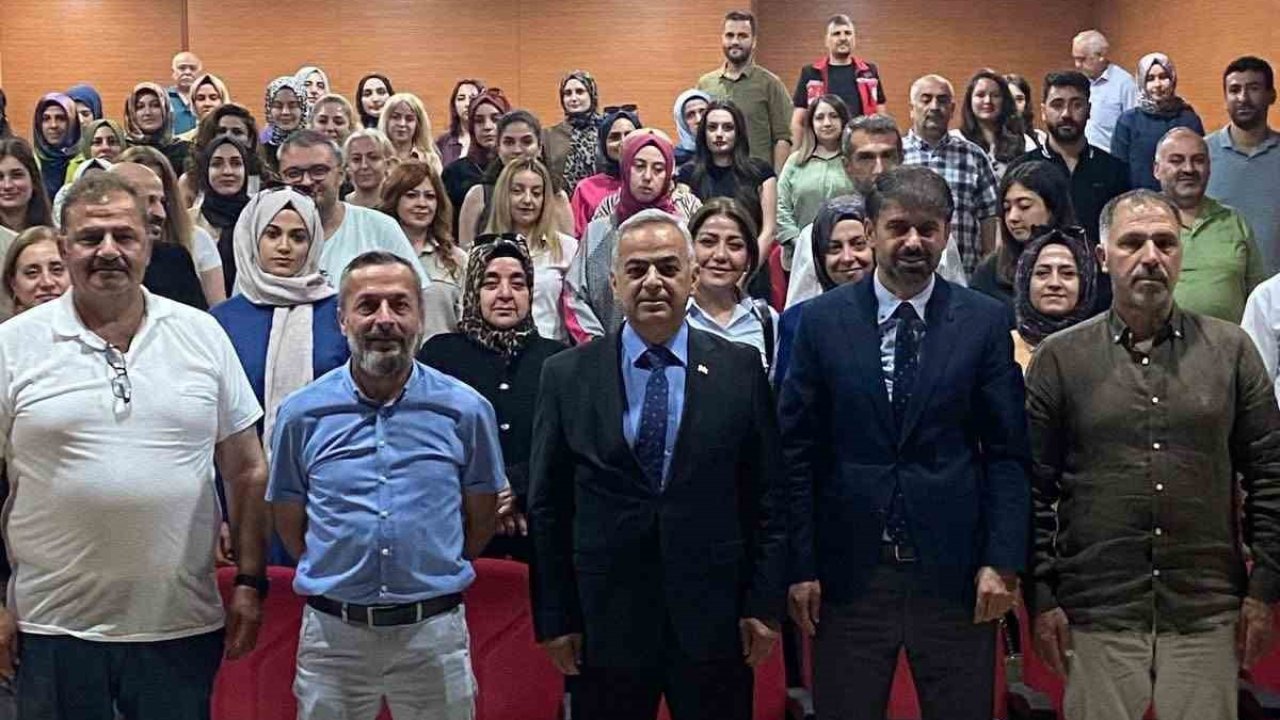 Elazığ’da personele etkili konuşma ve diksiyon eğitimi