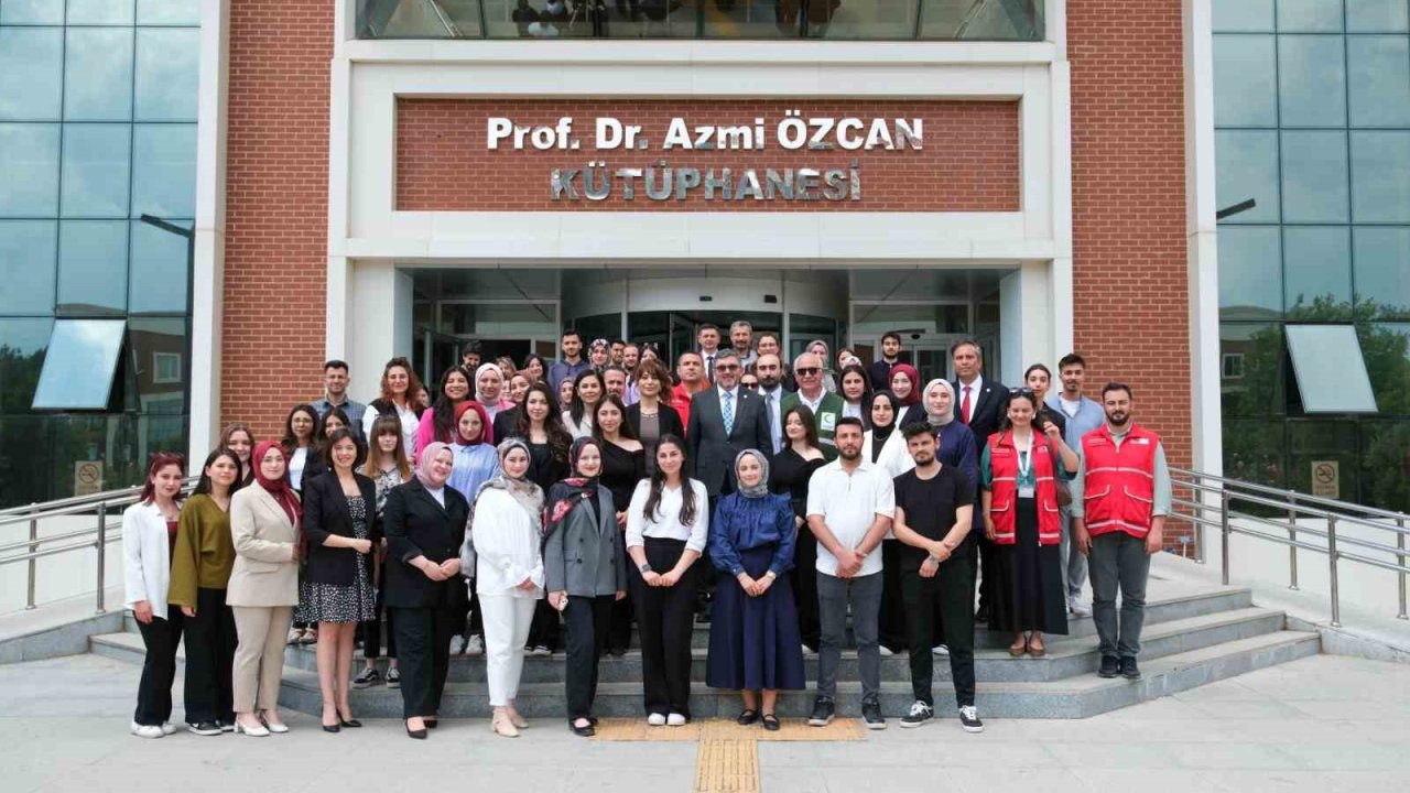 Sosyal hizmet öğrencilerinden uygulamalı proje sunumu