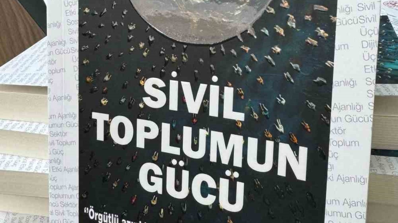 Depremdeki inanılmaz dayanışma kitaplaştı