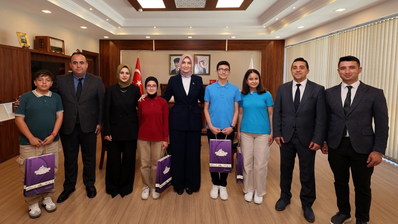 Öğrenciler Vali Yiğitbaşı’na "Lavanta"yı sordu