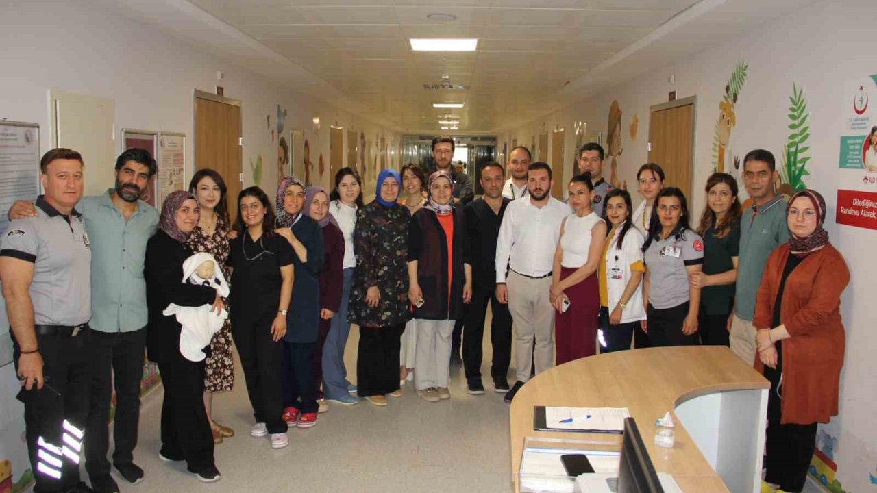 Afyonkarahisar Devlet Hastanesinde Pembe ve Mavi kod tatbikatı