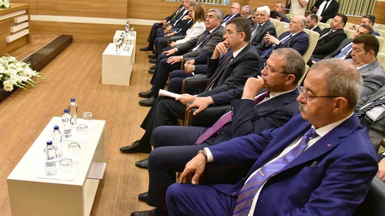 GSO Başkanı Ünverdi iş dünyasının taleplerini Cevdet Yılmaz’a sundu