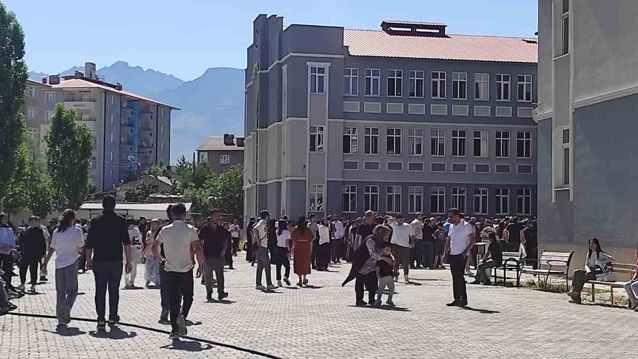 Van’da LGS heyecanı başladı