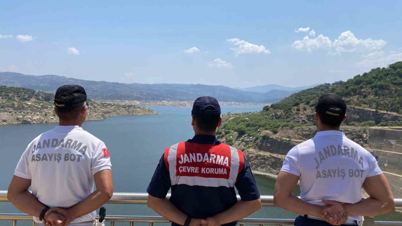 Barajlarda kıyı denetimi yapıldı