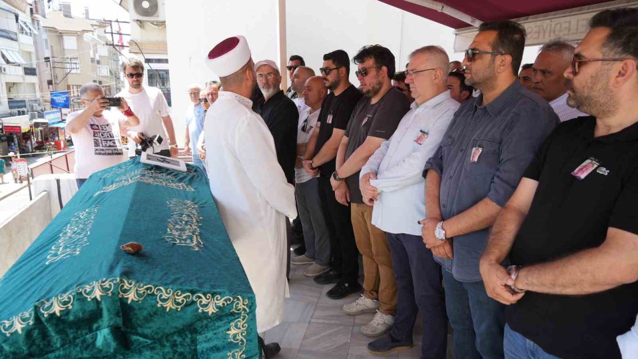 Edremit turizminin öncülerinden Adem Kuşçuoğlu hayatını kaybetti