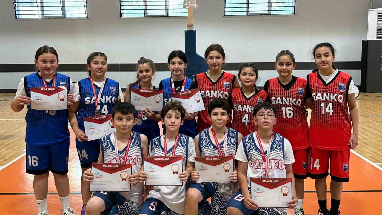 SANKO Okulları basketbolda şampiyon oldu