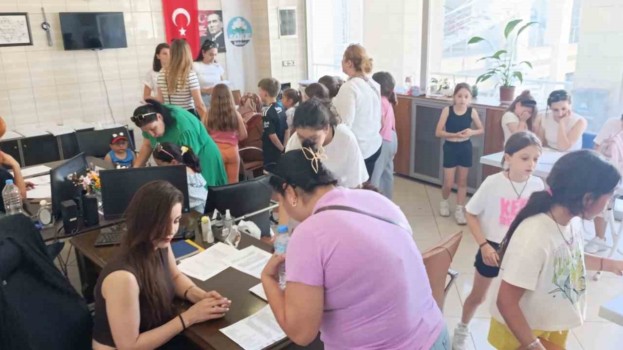 Söke Belediyesi Yaz Okulu kayıtlarına ilk günden yoğun ilgi