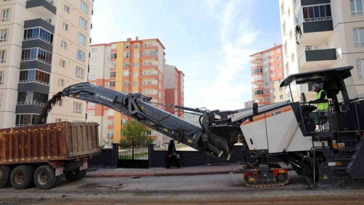 Başkan Çolakbayrakdar, "Kayseri’de ilk kez kullanılan araçla doğayı koruyoruz"