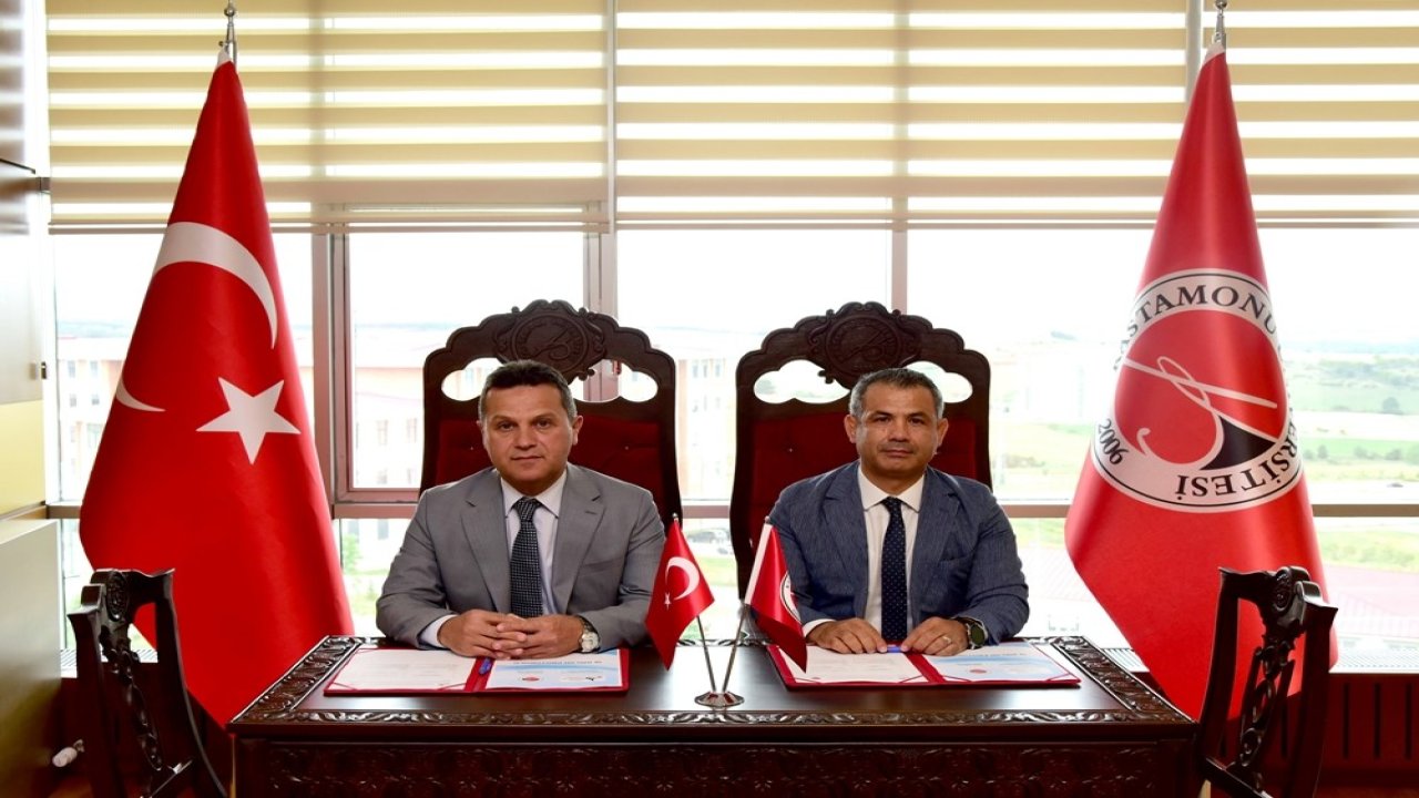 Kastamonu Üniversitesi ile Türkiye Badminton Federasyonu arasında iş birliği protokolü