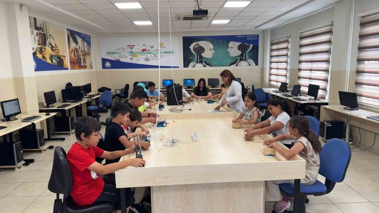 Geleceğin bilimcileri Şahinbey’de yetişiyor