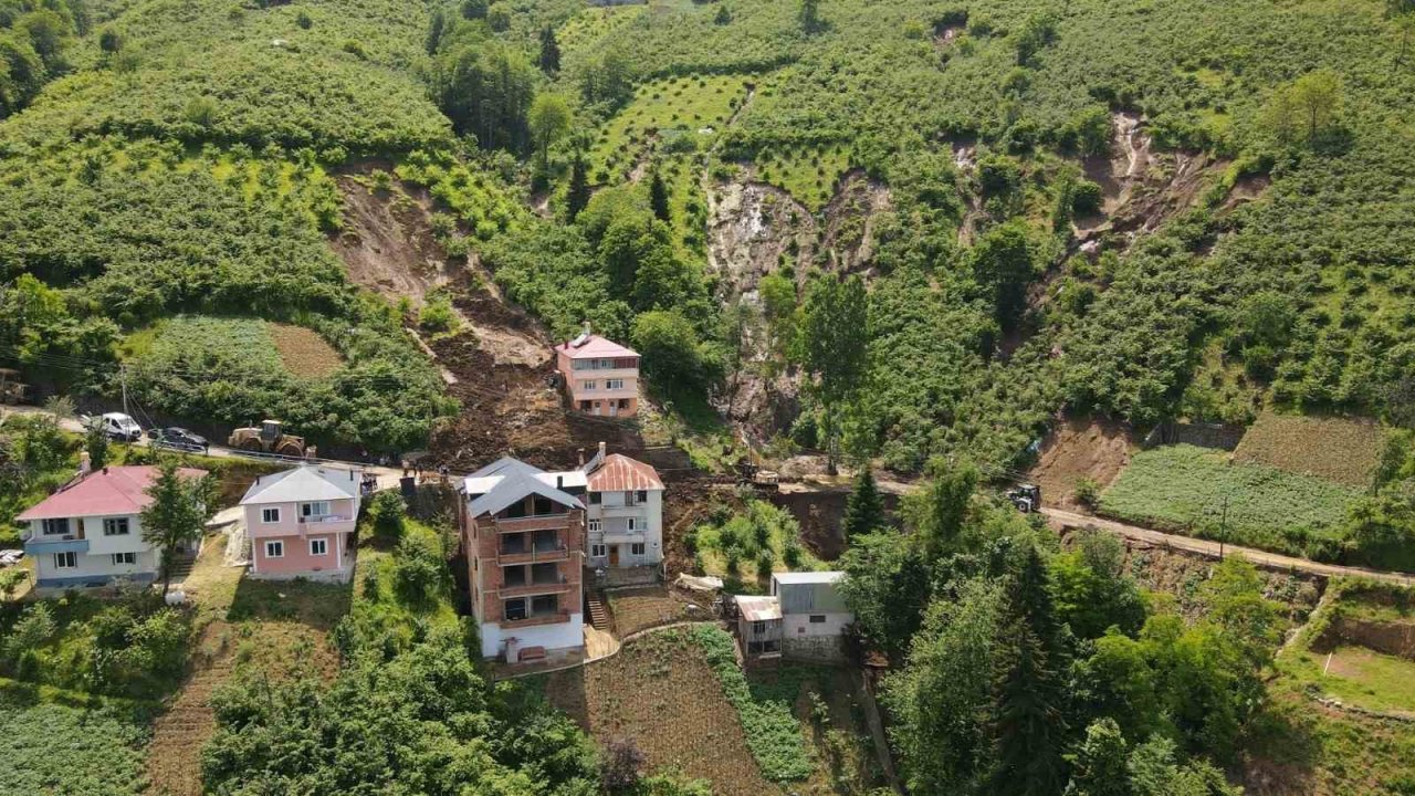 Trabzon’da 450 yapı sel ve heyelan riski altında