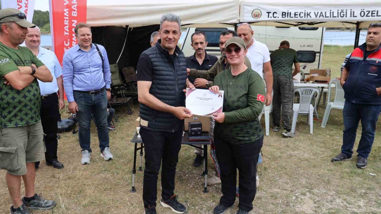 Pelitözü Gölpark’ta ‘Turna Balık Avı Yarışması’ düzenlendi