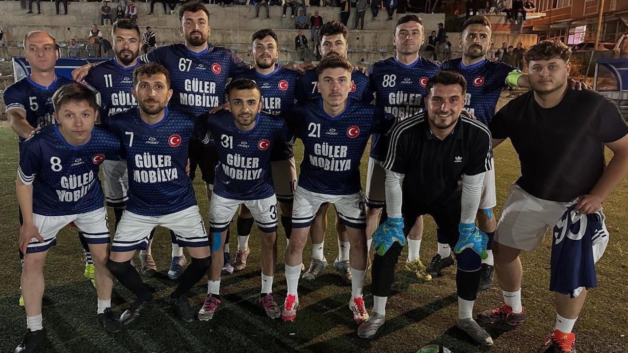 250 bin liralık turnuva gelirini köydeki camiye bağışladılar