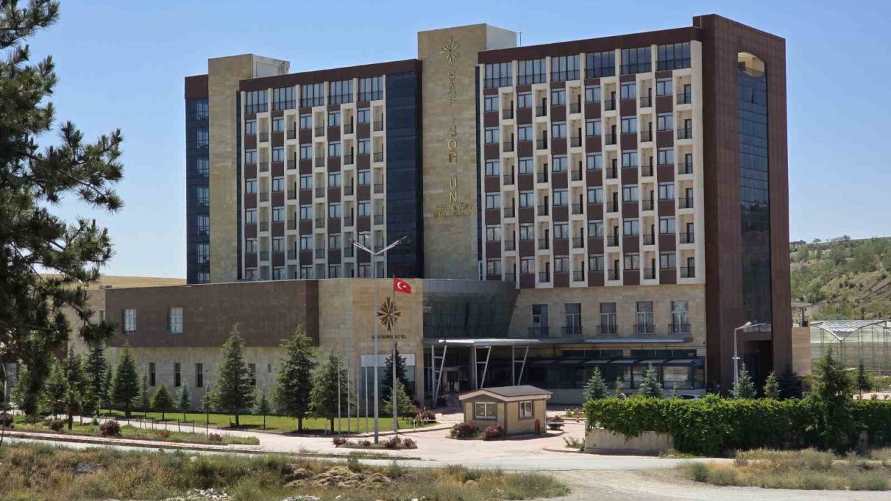 Yozgat’ta termal otelde havuza düşen çocuk hayatını kaybetti