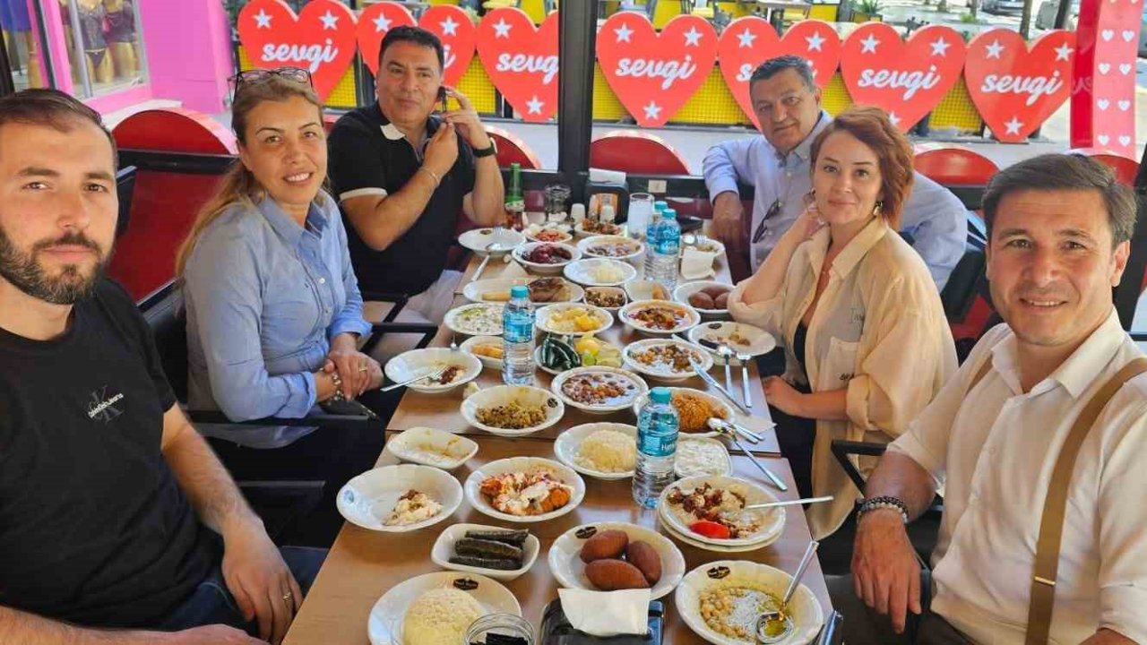 Namık Baydar Türkiye gündeminde