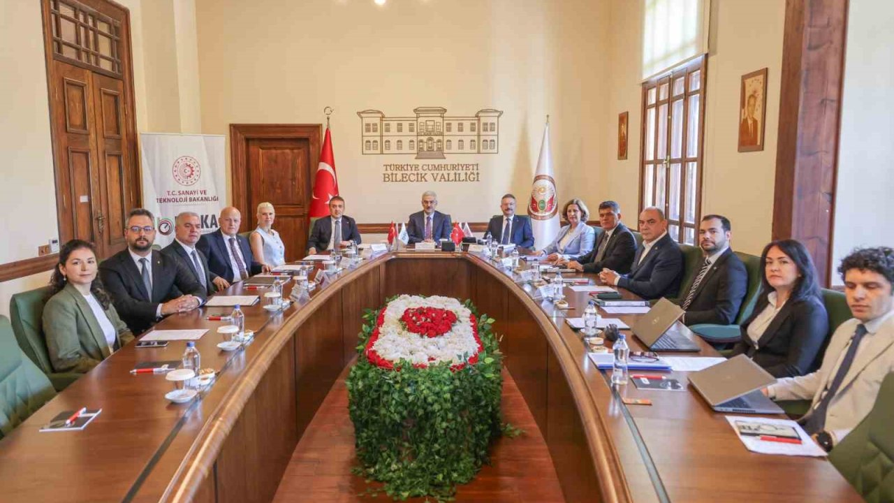 Vali Aksoy, BEBKA Haziran Ayı Yönetim Kurulu Toplantısı’na katıldı