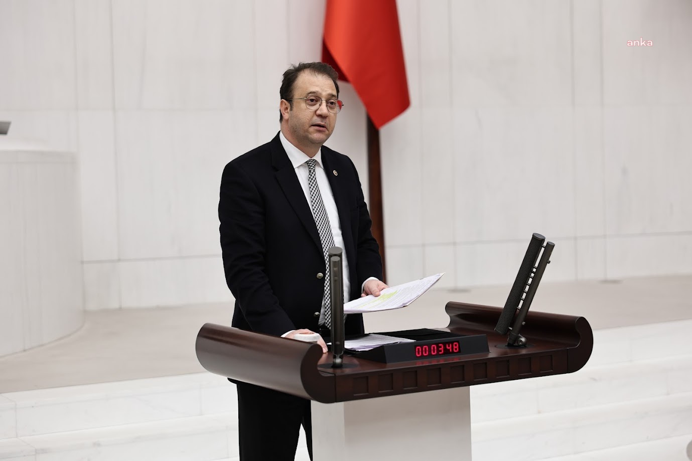 CHP Kars Milletvekili Alp:  ''Kaç kişi açlık grevindedir?''