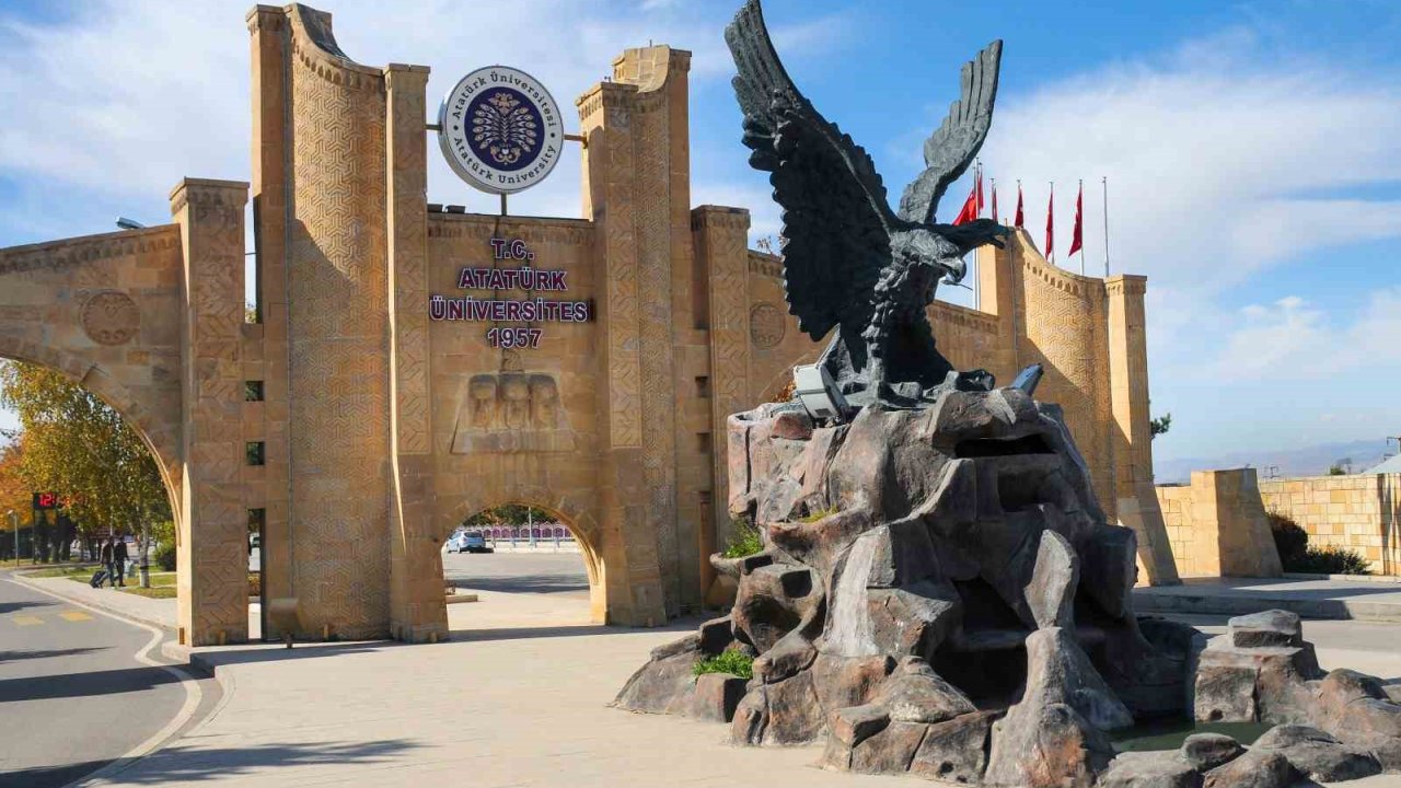 Atatürk Üniversitesi, dünya sıralamalarında 11 listeye birden giren 7 üniversiteden birisi oldu ve önemli bir başarıya imza attı
