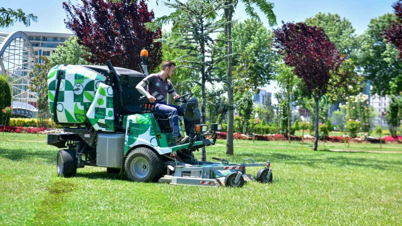 Büyükşehir ile parklar yaza hazır