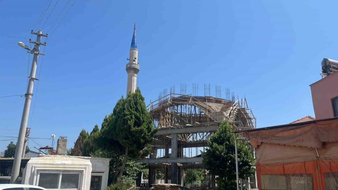 Acarlar Pazaryeri Camii destek bekliyor
