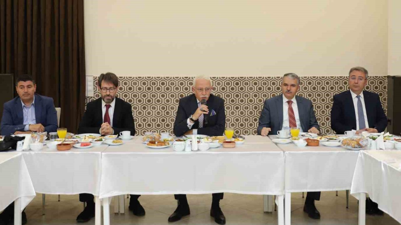 NEÜ’de kaliteyi zirveye taşımak için gelecek adımlar belirlendi